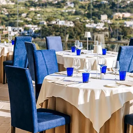 San Montano & 5* Lacco Ameno (Isola d'Ischia)